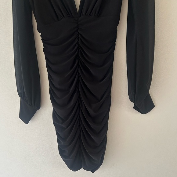 Windsor Black Ruched Long Sleeve Dress - Picture 5 of 13